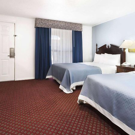 Travelodge By Wyndham Las Vegas Nm Eksteriør billede